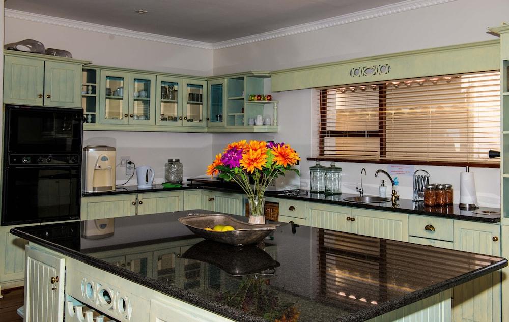 קניסנה Atlantic Guest House מראה חיצוני תמונה